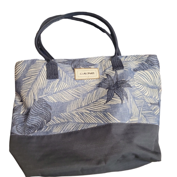 Dakine 18L Beach Tote zippable - Picture 1 of 8